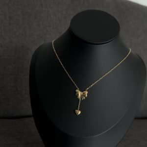 Winged bow
